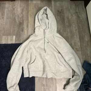 Size M/L lululemon scuba grey. I just bought this last weekend
